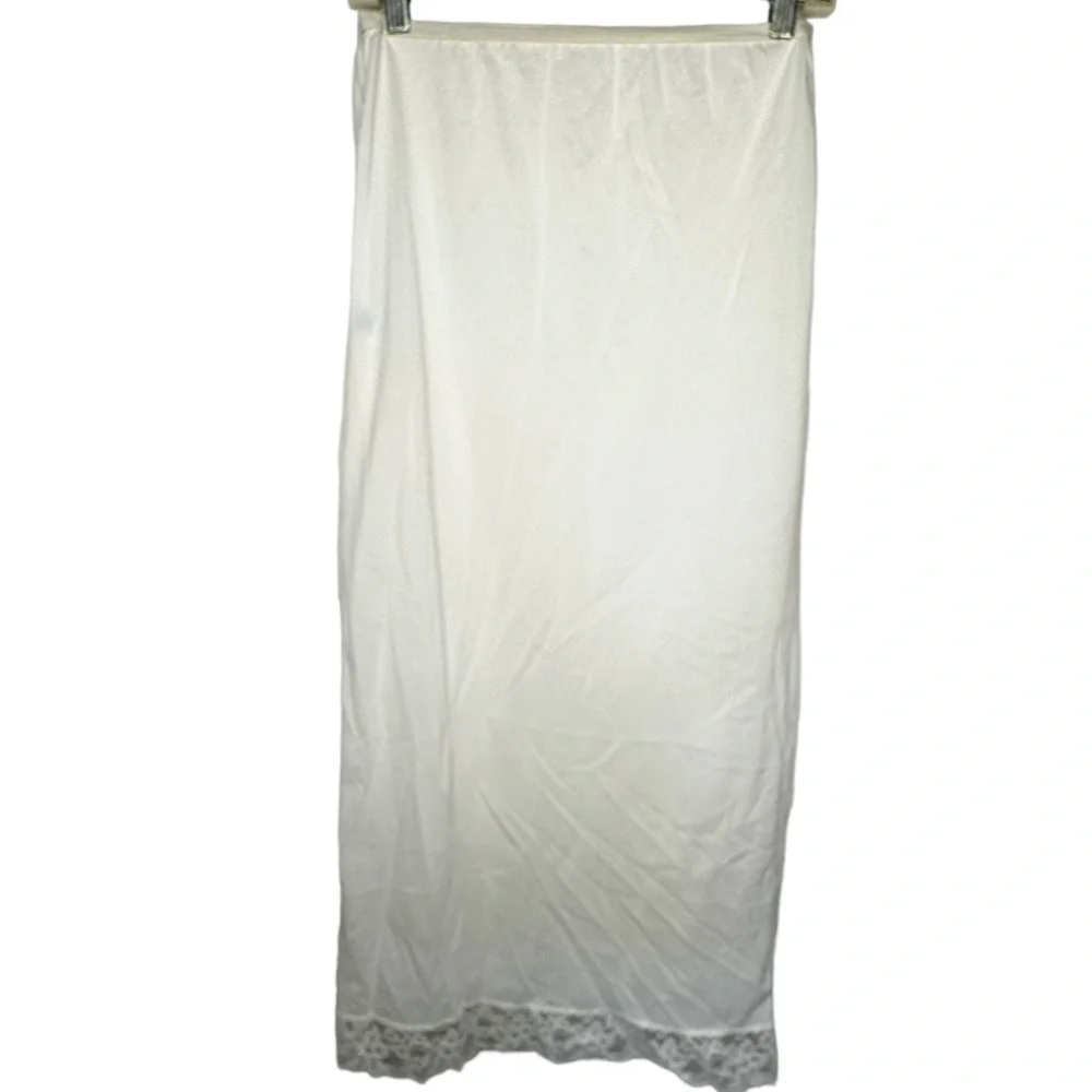 Vintage‎ Opalaire ILGWU Nylon Long Slip with Slit - Picture 4 of 6